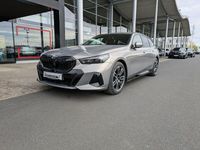 Gebraucht BMW 520 M Sport 197 PS (144 kW) 2025 Grau Kombi
