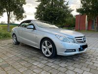 Gebraucht Mercedes E200 Avantgarde 184 PS (135 kW) 2011 Silber Cabrio