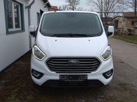 Gebraucht Ford Tourneo 131 PS (96 kW) 2019 Weiß Van / Kleinbus