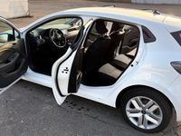 Gebraucht Renault Clio V Evolution 101 PS (74 kW) 2024 Weiß Limousine