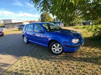 Second-hand VW Golf IV 105 CP (77 kW) 2000 Albastru Berlinǎ
