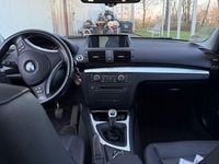 Gebraucht BMW 120 177 PS (130 kW) 2011 Schwarz Kleinwagen