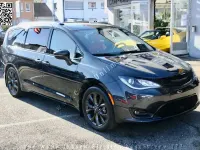 Gebraucht Chrysler Pacifica Limited 291 PS (214 kW) 2019 Maximum steel metallic Van / Kleinbus