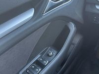 Gebraucht Audi A3 Ambiente 122 PS (89 kW) 2013 Rot Limousine