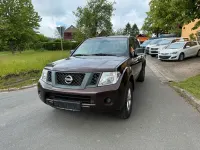 Gebraucht Nissan Navara 144 PS (105 kW) 2015 Braun Pickup