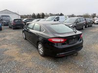 Gebraucht Ford Mondeo Trend 160 PS (117 kW) 2015 Schwarz Limousine