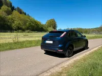 Second-hand Ford Focus 101 CP (74 kW) 2010 Albastru Hatchback