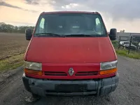 Käytetty Renault Master 114 HP (83 kW) 2001 Punainen Sedan