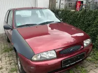 Gebraucht Ford Fiesta 50 PS (36 kW) 1997 Rot Kleinwagen