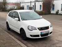 Gebraucht VW Polo 60 PS (44 kW) 2009 Weiß Kleinwagen