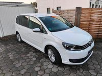 Gebraucht VW Touran 140 PS (102 kW) 2014 Weiß Van / Kleinbus