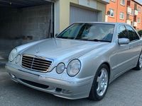 Gebraucht Mercedes E430 Avantgarde 279 PS (205 kW) 1999 Silber Limousine