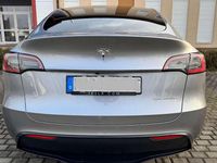 Gebraucht Tesla Model Y Long Range AWD 378 kW (514 PS) 2023 Silber SUV