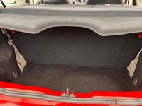 Gebraucht Renault Twingo 58 PS (42 kW) 2010 Rot Kleinwagen