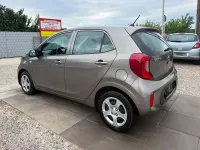 Gebraucht Kia Picanto Edition 7 67 PS (49 kW) 2018 Titanium silver Kleinwagen