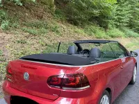 Gebraucht VW Golf 105 PS (77 kW) 2011 Rot Cabrio