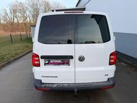 Gebraucht VW Transporter 150 PS (110 kW) 2018 Weiß Van