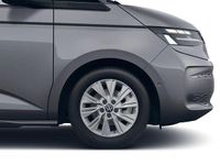 Gebraucht VW Multivan Life 150 PS (110 kW) 2025 Indiumgrau metallic Van