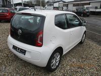 Używany VW up! move up! 60 KM (44 kW) 2016 Biały Hatchback