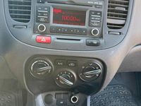 Gebraucht Kia Rio 80 PS (58 kW) 2011 Rot Kleinwagen