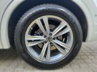 gebraucht VW Touareg Touareg Elegance3.0 TDI Elegance Navi AHK LED Heckleuchten Sitzheizung Leichtmetallfelgen Elegance 3.0 V6 TD