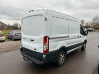 Gebraucht Ford Transit Trend 170 PS (125 kW) 2019 Weiß Van / Kleinbus