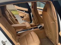 Gebraucht Porsche Panamera 300 PS (220 kW) 2011 Weiß Limousine