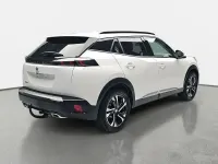 Gebraucht Peugeot 2008 Allure 131 PS (96 kW) 2021 Weiss banquise SUV