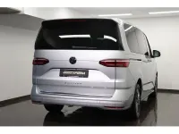 Używany VW T7 Style 150 KM (110 kW) 2025 Srebrny Van