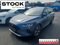 Gebraucht Ford Focus Active 125 PS (91 kW) 2022 Blau Kombi