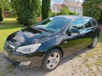 Gebraucht Opel Astra 110 PS (80 kW) 2011 Schwarz Kombi
