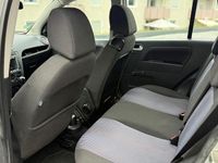 Gebraucht Ford Fusion 80 PS (58 kW) 2008 Silber Kleinwagen