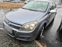 Gebraucht Opel Astra 105 PS (77 kW) 2004 Limousine