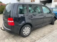 Gebraucht VW Touran 140 PS (102 kW) 2005 Schwarz Van / Kleinbus