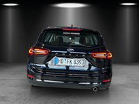 Gebraucht Ford Focus Titanium 125 PS (91 kW) 2025 Schwarz Limousine