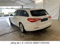 Gebraucht Mercedes C200 200 PS (147 kW) 2023 Weiß Limousine