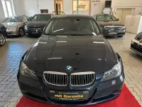 Gebraucht BMW 325 Advantage 218 PS (160 kW) 2008 Blau Limousine