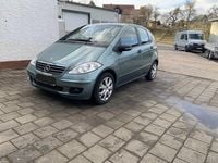 Gebraucht Mercedes A180 Classic 109 PS (80 kW) 2004 Blau Kleinwagen