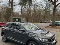 Używany VW T-Roc Active 150 KM (110 kW) 2021 Szary SUV