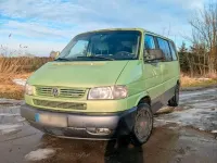 Gebraucht VW Multivan 102 PS (75 kW) 1997 Grün Van / Kleinbus