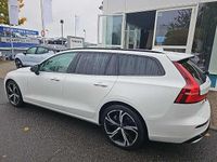 Gebraucht Volvo V60 145 PS (106 kW) 2024 Kombi