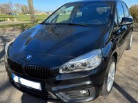 Gebraucht BMW 218 Advantage 150 PS (110 kW) 2016 Schwarz Kombi