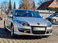 Gebraucht Renault Laguna III Expression 140 PS (102 kW) 2011 Silber Limousine