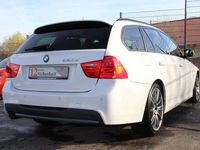 Gebraucht BMW 320 Sport Line 184 PS (135 kW) 2012 Weiß Limousine