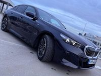 Gebraucht BMW 520 M Sport 197 PS (144 kW) 2024 Schwarz Limousine