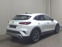 Gebraucht Kia Ceed Spirit 136 PS (100 kW) 2021 Hw2 deluxeweiss met (metallic) Kleinwagen
