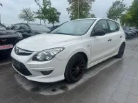Gebraucht Hyundai i30 Edition 109 PS (80 kW) 2012 Weiß Limousine