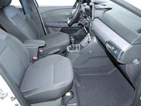 Neu Dacia Sandero Expression 122 PS (89 kW) 2025 Blau Limousine