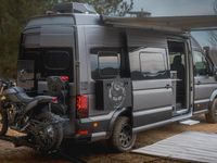 Gebraucht VW Crafter 235 PS (172 kW) 2024 Grau Van