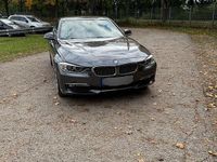 Gebraucht BMW 318 Luxury Line 143 PS (105 kW) 2013 Grau Limousine